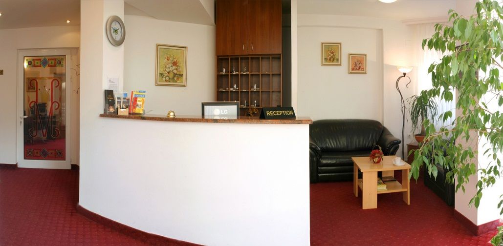 Hotel Victoria Skopje Interior photo