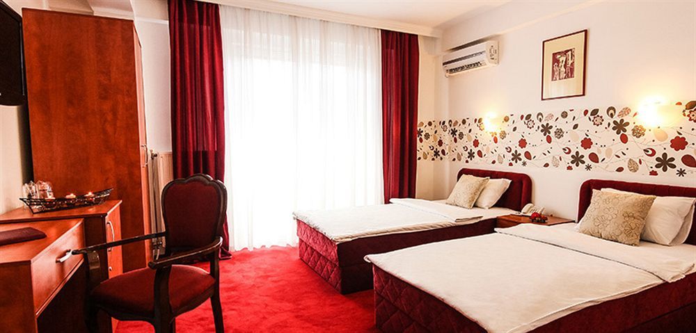 Hotel Victoria Skopje Exterior photo